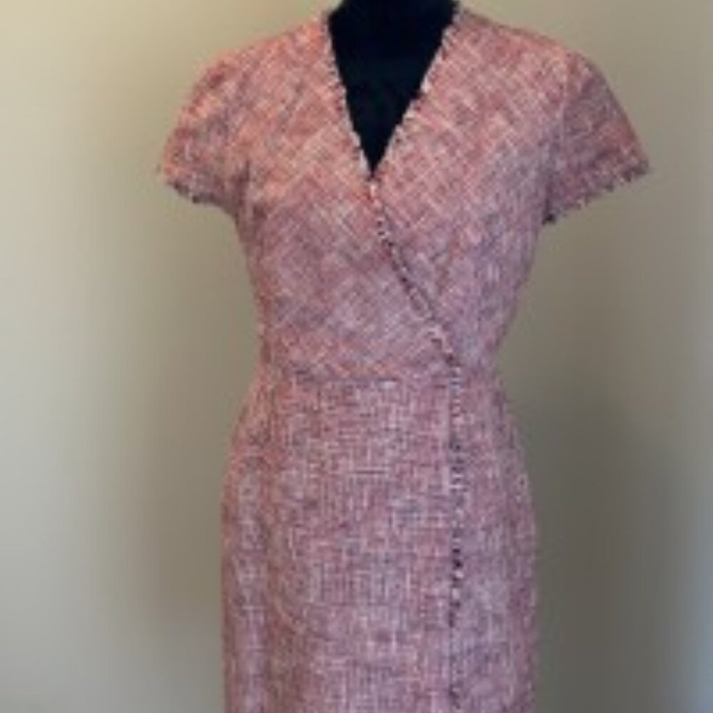 BANANA REPUBLIC- SIZE 10 -THIS DRESS IS CUT SMALL *SIZE 4 AND 6 SHOULD FIT WELL*
